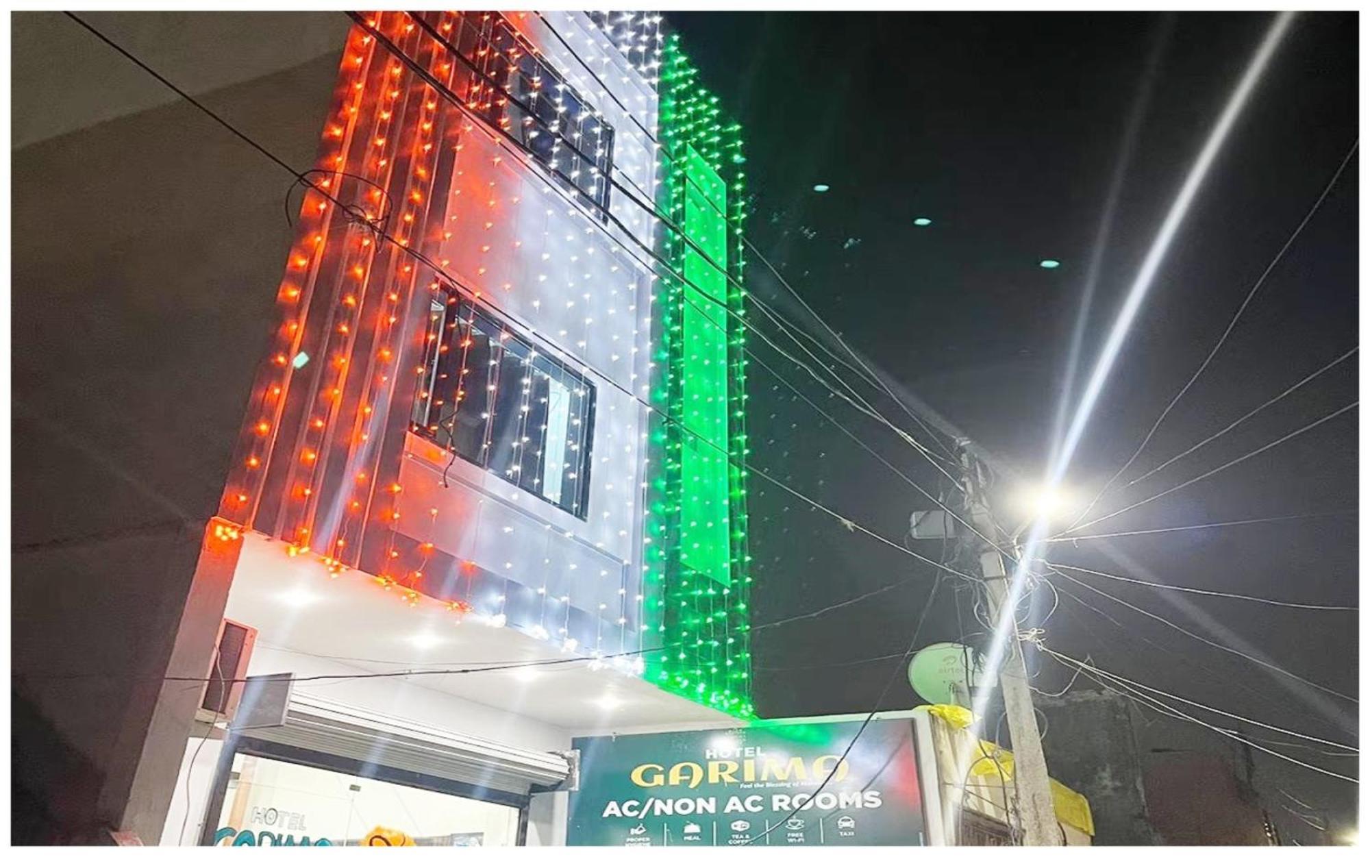 Premium Hotel Ujjain - G A R I M A - Near Mahakal Temple And Rivar - Railway Station - Hygiene & Spacious Room - With Wifi- And Parking Facilities - Best Hotel In Ujjain Buitenkant foto